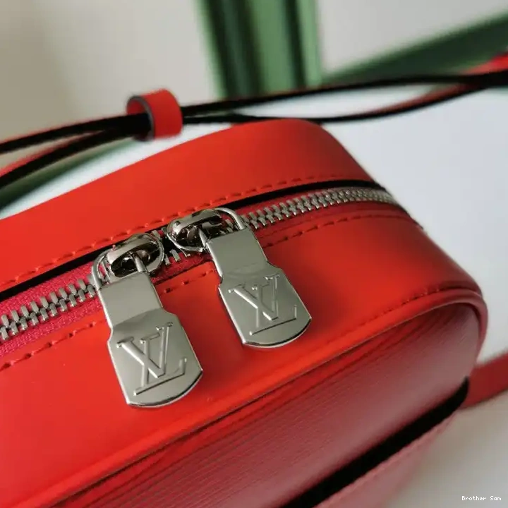 Brother Sam Yupoo Bags 20DJ570193 Loewe 0427